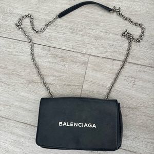 Balenciaga Everyday Chain Wallett Leather